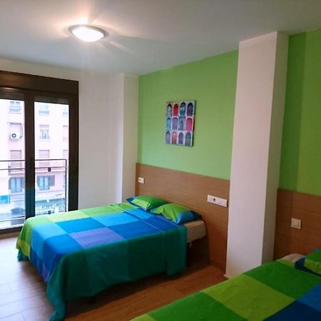 Travelstep General Ricardos Apartment Мадрид Екстериор снимка
