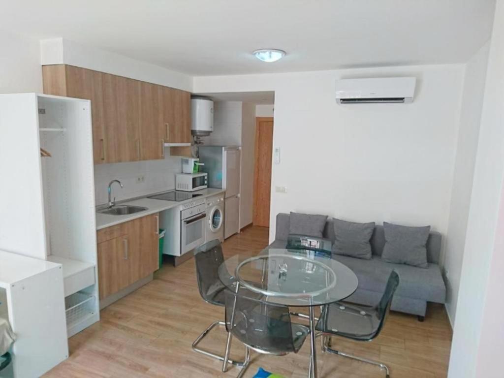 Travelstep General Ricardos Apartment Мадрид Екстериор снимка