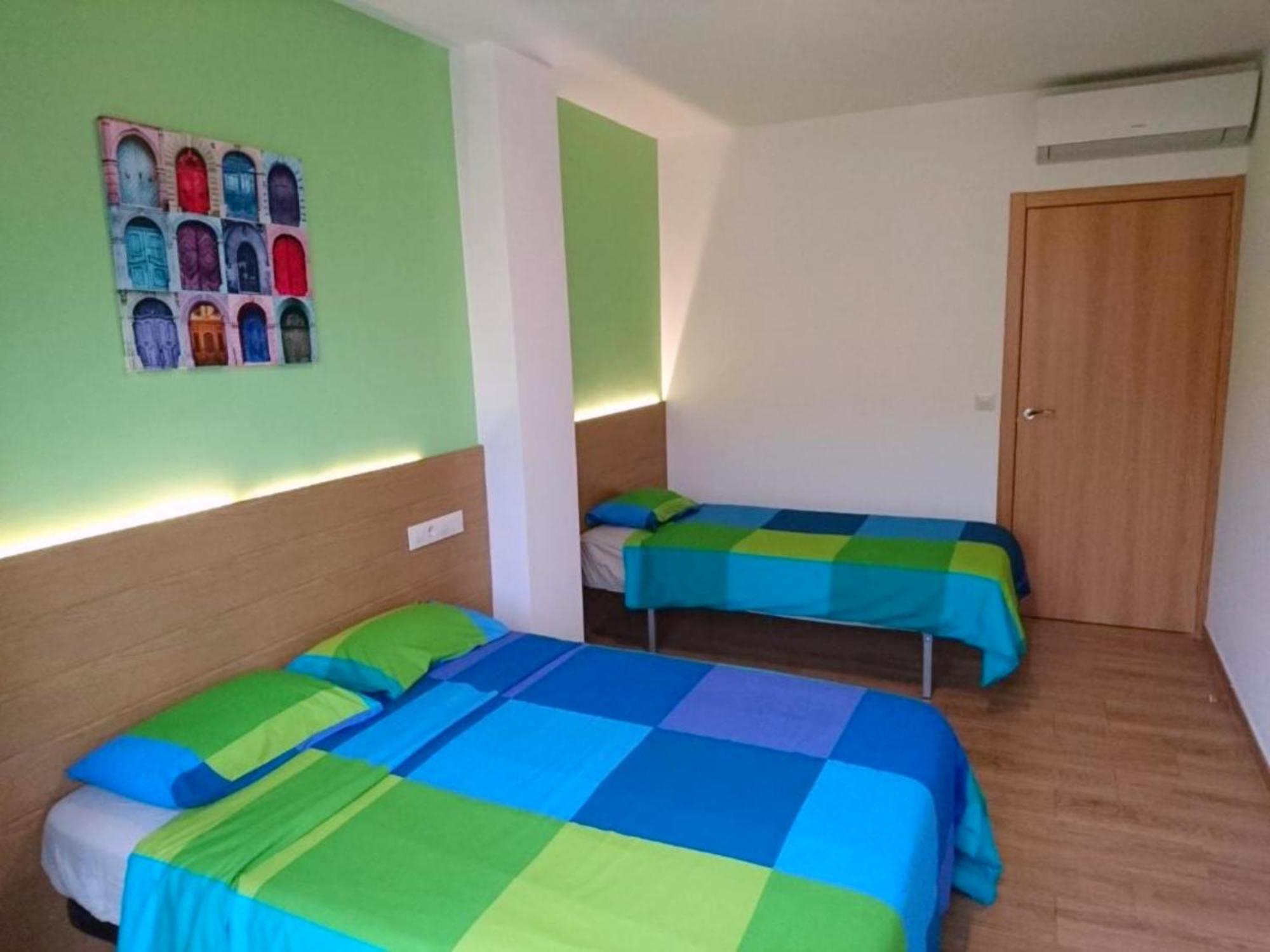 Travelstep General Ricardos Apartment Мадрид Екстериор снимка